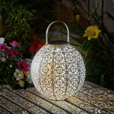 Cream deals outdoor lanterns