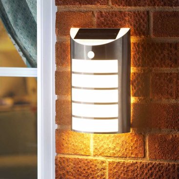 SuperBright Welcome & Security Lights : Smart Garden Products